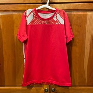 Under Armour Youth Medium T-shirt
